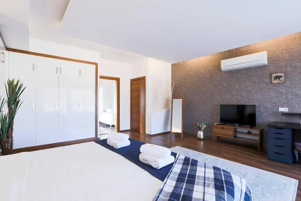 Seaside Luxury Vacation Villa With Privacy Çeşme Türkei