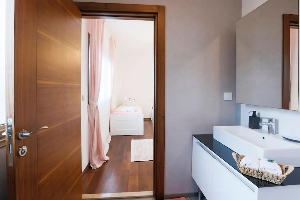 Seaside Luxury Vacation Villa With Privacy Çeşme 0*,